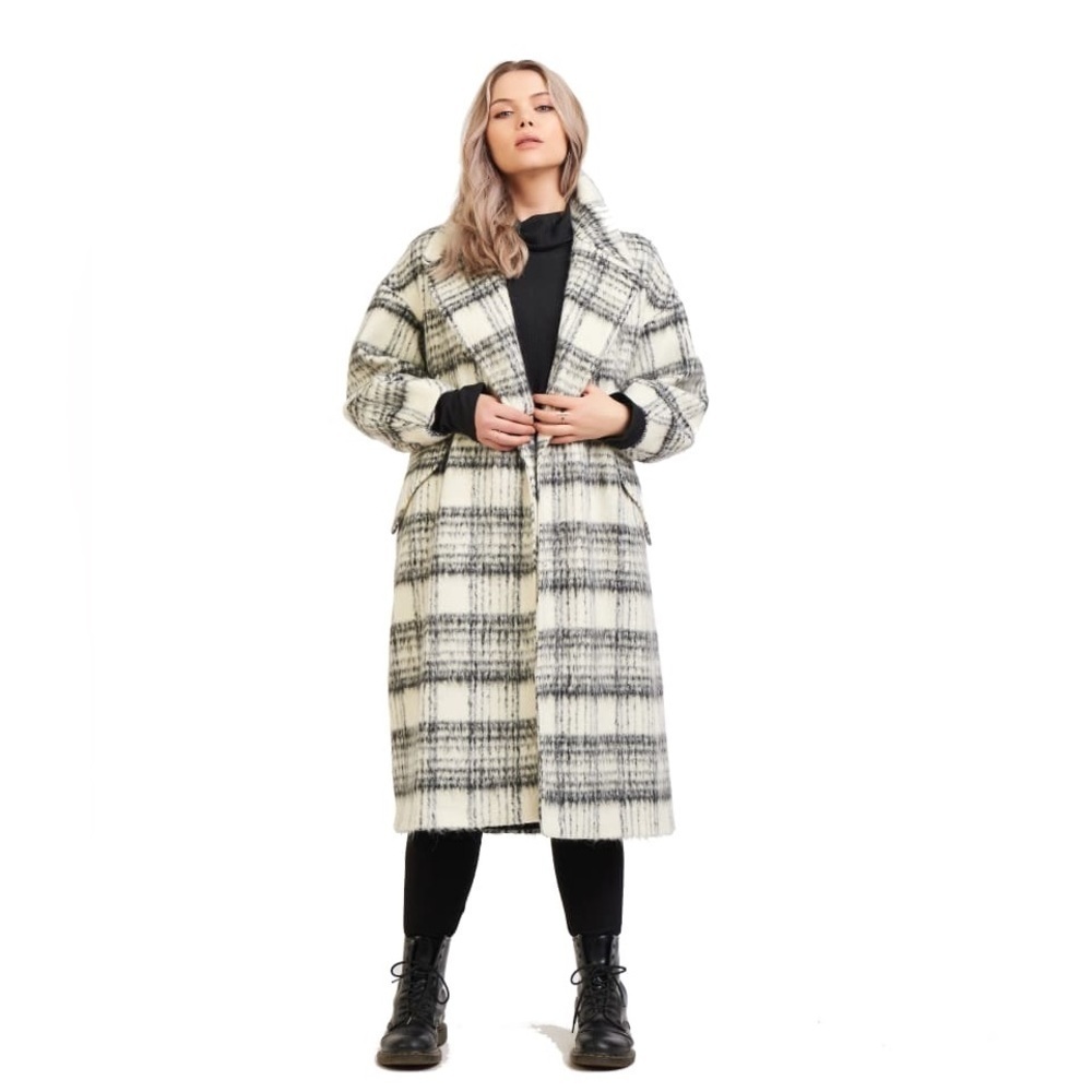 DEX Annabeth Plaid Oversized Coat